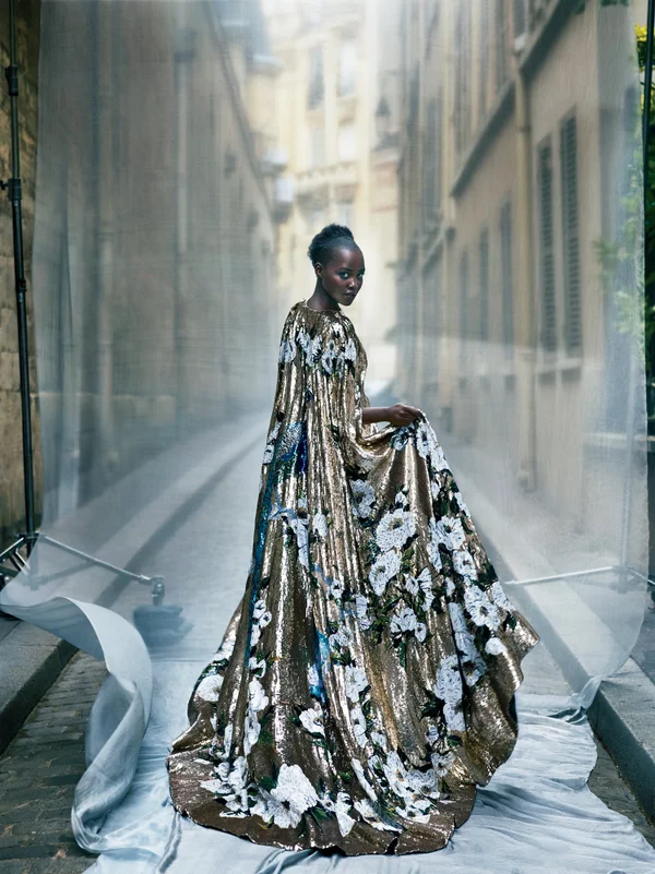 Femme fatale: Lupita Nyong’o estampa capa da Vogue América