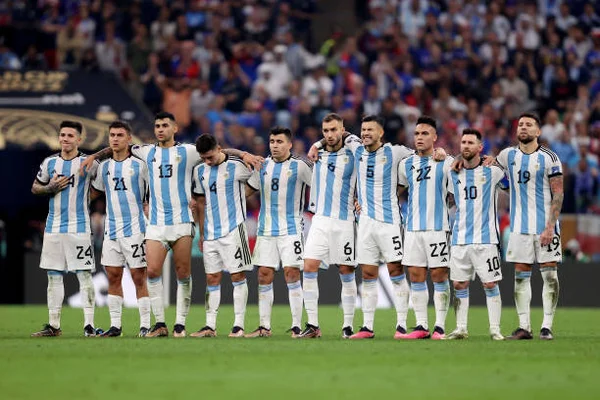 No campo e até no cinema, veja as coincidências dos título argentinos