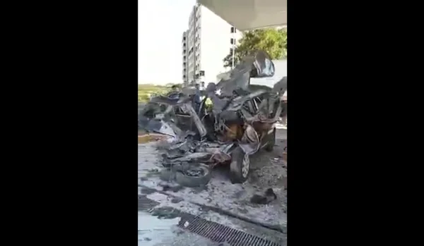 A frentista sofreu um ferimento na testa e foi encaminhada ao Hospital Regional, onde recebeu atendimento médico
