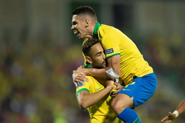 Brasil bate Argentina e conquista vaga olímpica no futebol