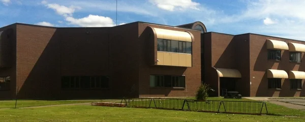 Escola Canadá