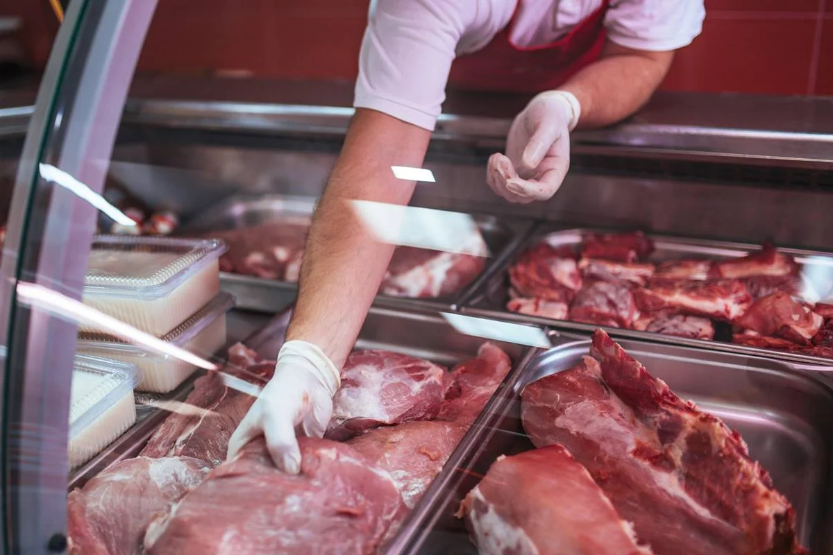 Governo critica veto da UE à carne e cita medidas de reciprocidade