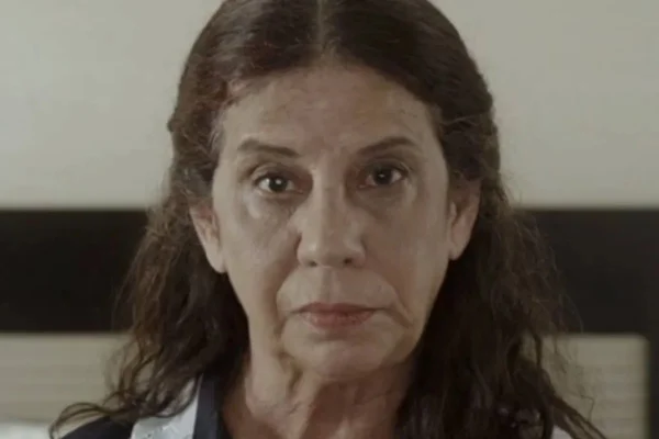 Maria Gladys dorme em bar no Rio após conflitos familiares