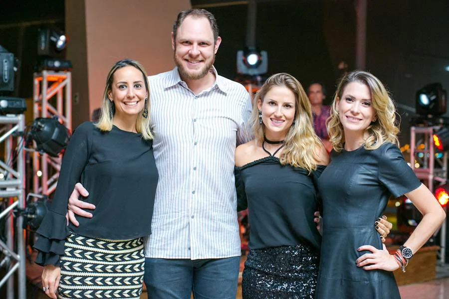 Bruna Gomes, Igor e, Rogy Tokarski e Patricia Von Bruna Gomes, Igor e, Rogy Tokarski e Patricia Von
