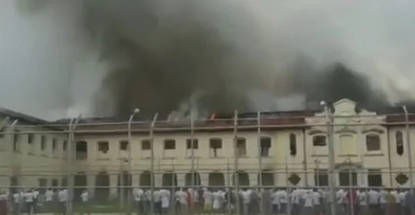 Rebelião resulta em fuga de 200 presos em penitenciária de Bauru (SP)