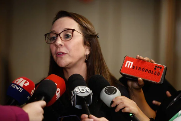 presidente do Podemos, Renata Abreu