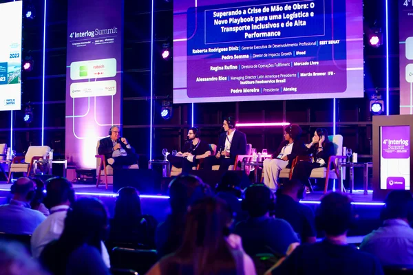 Inclusão e qualificação são remédios para a escassez de mão de obra no transporte