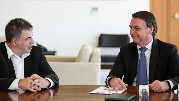 Prêmio Nobel da física dá conselhos de investimentos a Bolsonaro