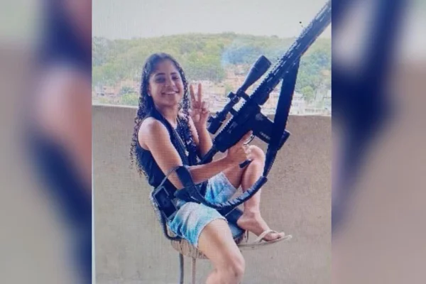 Carateca do CV decapitou jovens por causa de figurinhas da facção rival