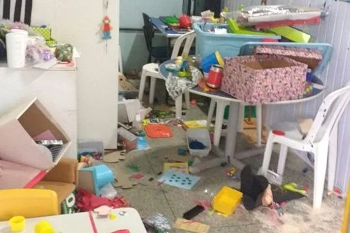 Criminosos invadem e reviram sala no Caic de Sobradinho II