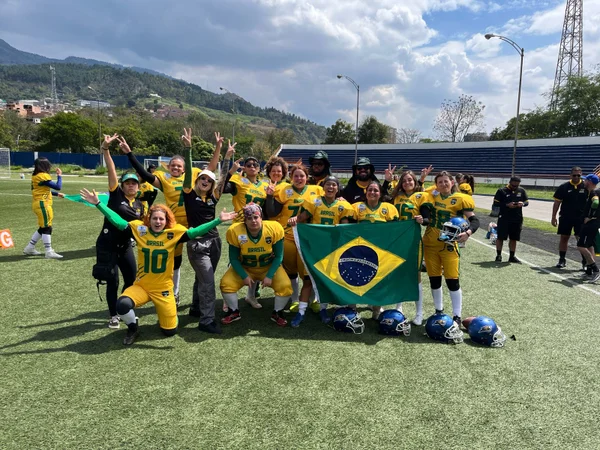 Primeira vitória no torneio
