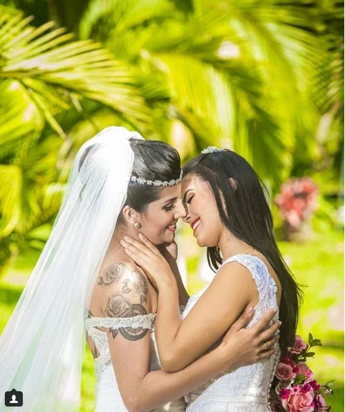 "Mas o teu amor me cura..." "Mas o teu amor me cura..."
