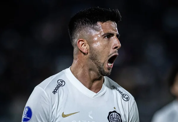 Sul-Americana: Vasco sai na frente, mas perde de virada para o Olímpia