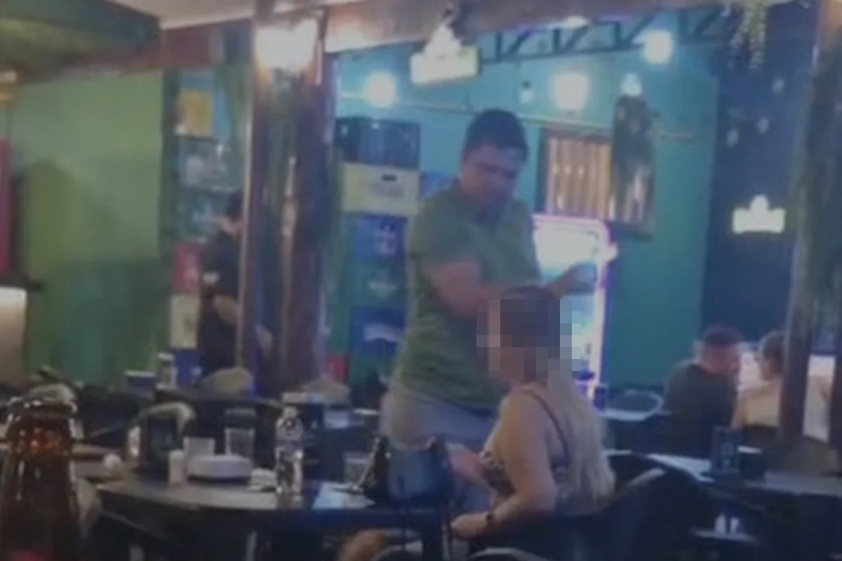Sebastião Gomes Neto foi flagrado agredindo uma mulher em um bar Sebastião Gomes Neto foi flagrado agredindo uma mulher em um bar