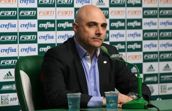 Maurício Galiotte em entrevista coletiva