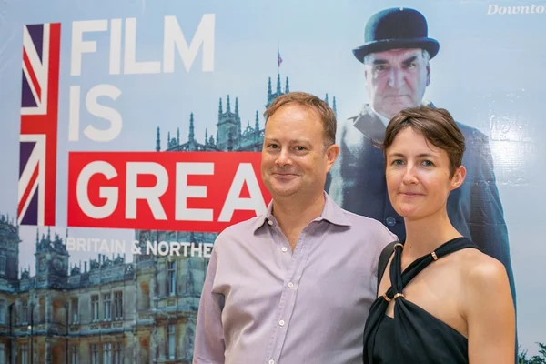 Pré-estreia do filme Downton Abbey tem sessão VIP com diplomatas