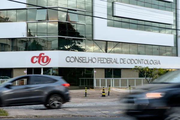 CFO - Conselho Federal de Odontologia fachada da sede em Brasília - Metrópoles