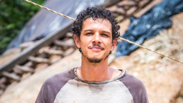 O Outro Lado: após traição, Zé Victor é nomeado novo diretor da mina