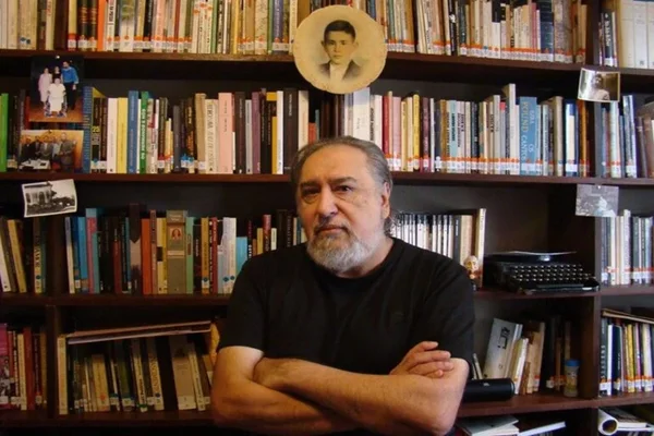 Fábio Campana, escritor e jornalista