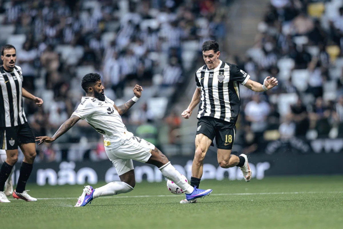 O Atlético-MG enfrentou o Santos pelo Brasileirão O Atlético-MG enfrentou o Santos pelo Brasileirão