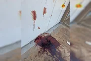 Carro é abandonado com marcas de disparo de fogo em Ceilândia Carro é abandonado com marcas de disparo de fogo em Ceilândia