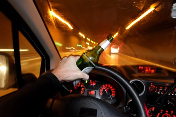 Pegar carona com bêbado pode dar três anos de cadeia… Para o carona!