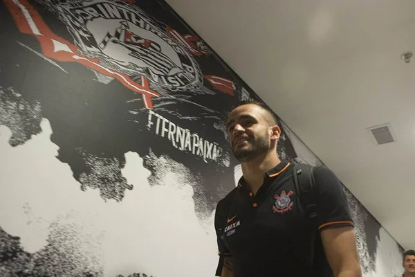 Corinthians pode perder até cinco jogadores para o futebol chinês