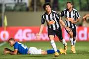 Luan marcou contra o Cruzeiro em 2014