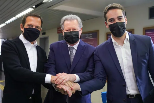 Após pedido de adiamento, PSDB confirma prévias para domingo