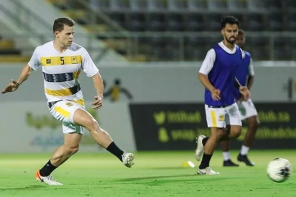 Jonas no Al Ittihad