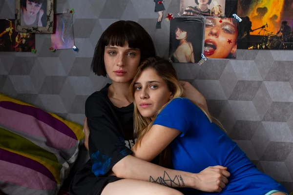 Netflix: Baby é criticada por fazer apologia à prostituição infantil