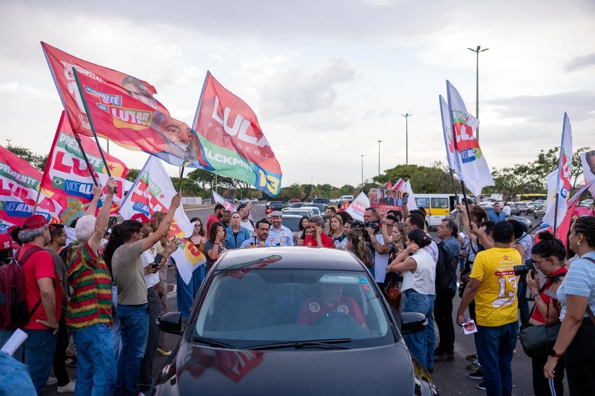 Ato do Comitê em apoio à candidatura do presidente Lula reuniu apoiadores Ato do Comitê em apoio à candidatura do presidente Lula reuniu apoiadores