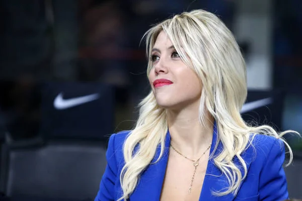 Wanda Icardi aparece em vídeo trocando carícias com cantor argentino