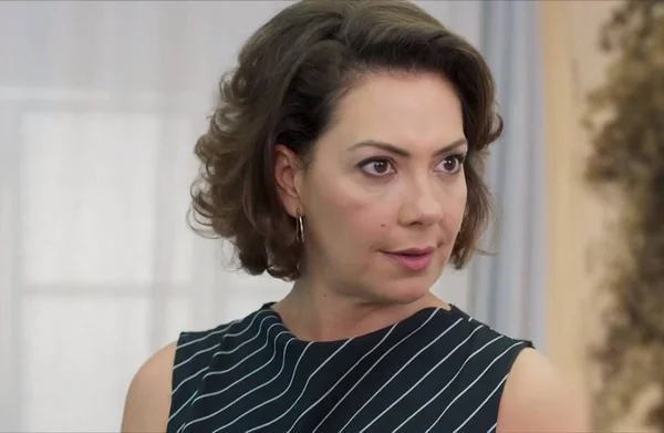 Bom Sucesso: Nana declara guerra a Paloma e compra briga com o pai