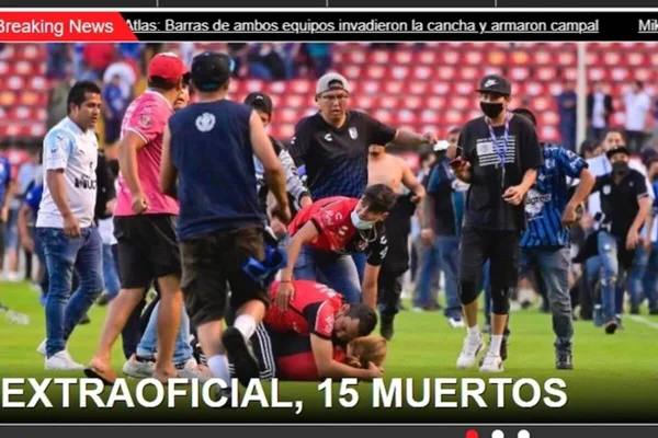 briga entre torcidas do torcedores do Querétaro e do Atlas