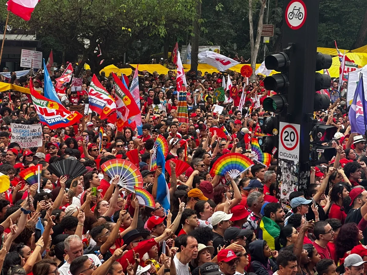 Ato pró-Lula na Avenida Paulista Ato pró-Lula na Avenida Paulista