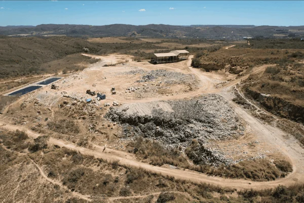 lixão em Planaltina de Goiás