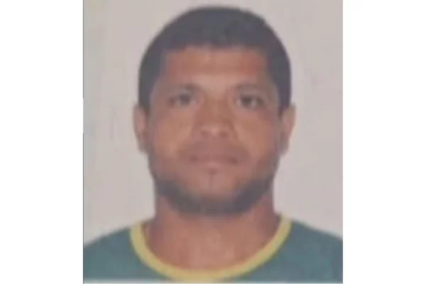 Turista Edevaldo Rodrigues de Souza, de 37 anos, morre afogado