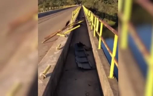 Ponte sobre o Rio Tocantins,em Minaçu, Goiás