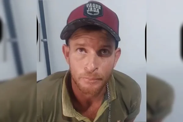 Homem que matou mulher e gravou confessa: “Peguei a faca e pronto”