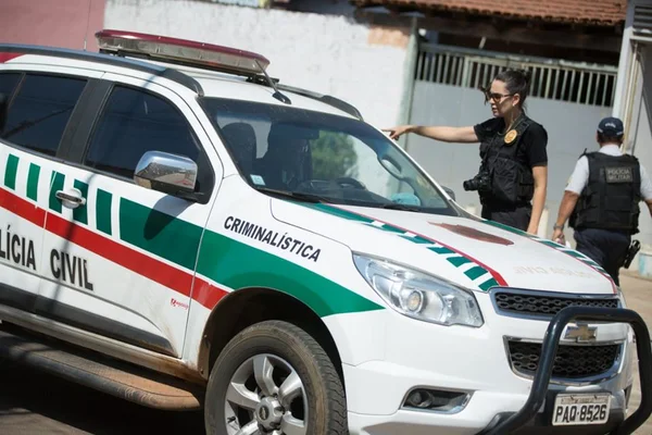 Vídeo. Bandidos ferem irmãos em assalto. Um deles quase é linchado