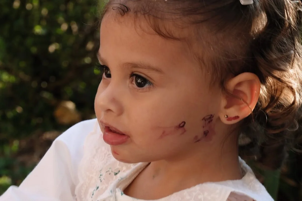 Helena, filha de Neymar e Amanda Helena, filha de Neymar e Amanda