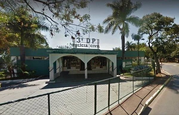 PCDF prende homem que deu garrafada em bar; vítima levou 70 pontos