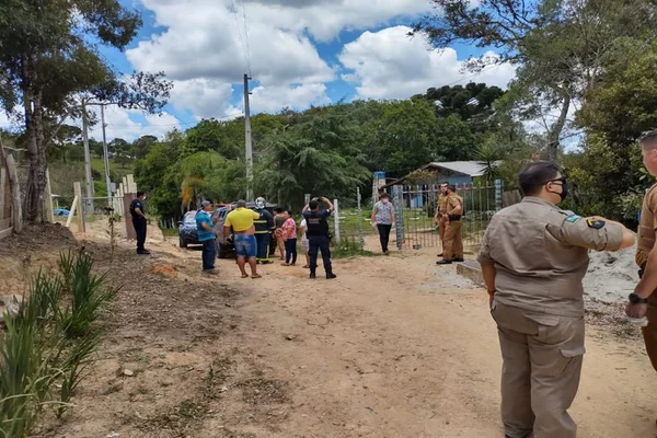 Após fim do relacionamento, jovem tenta matar avó e incendeia própria casa