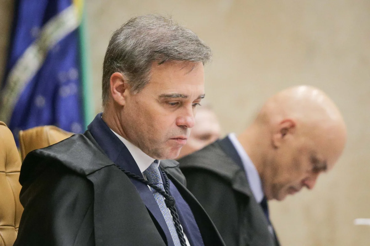 Cezinha assinou contrato para comprar 4% de instituto fundado por Mendonça - imagem 2 Cezinha assinou contrato para comprar 4% de instituto fundado por Mendonça - imagem 2