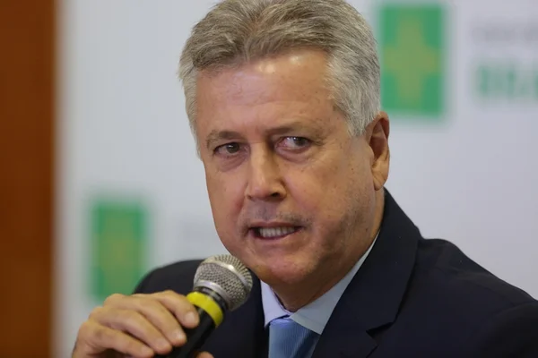 Corte nas administrações regionais não tem previsão para começar