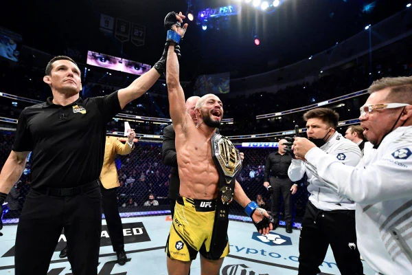 Cinturão de Deiveson Figueiredo recoloca Brasil no topo do UFC