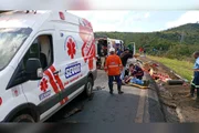 O acidente aconteceu em um trecho conhecido como Ponte Torta, também chamado por moradores e motoristas de “Curva do Boi” O acidente aconteceu em um trecho conhecido como Ponte Torta, também chamado por moradores e motoristas de “Curva do Boi”