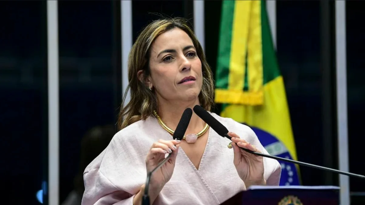 "Desestabilizou”, diz Soraya sobre ameaça de Bolsonaro de expor filho trans