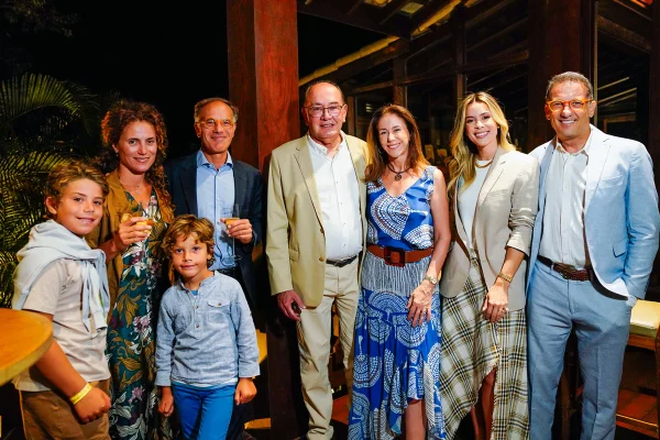 Mariavittoria Catanzariti, Giorgio Resta e filhos, Gilmar Mendes, Morgana de Almeida, Quéren Trindade e Marcelo Ribeiro do Val - Encontro na casa de Gilmar Mendes
